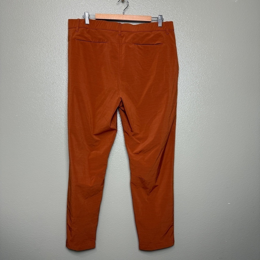 Fabletics Women’s Orange joggers- XL - Picture 4 of 9